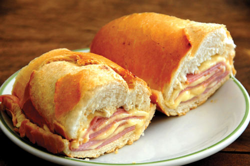 Misto quente e lanches da casa
